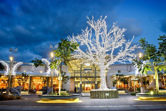 Riverside Mall