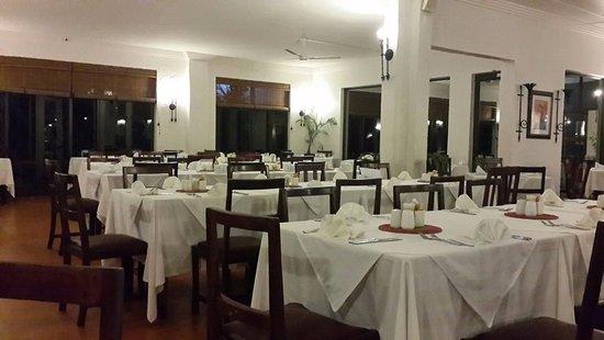 Coco's Buffet & Carvery Dining Room