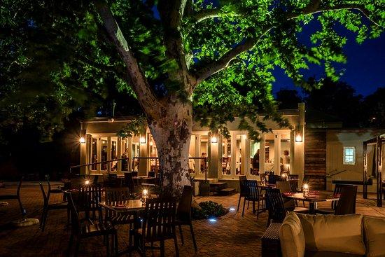 Entree Restaurant