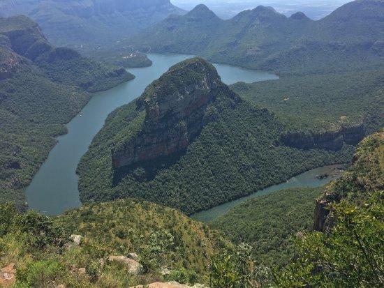 Sasekile Africa - Guided Tours & Transfers